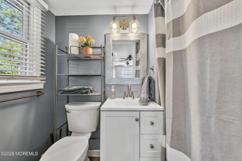 24 Eliot Road Manalapan NJ 07726