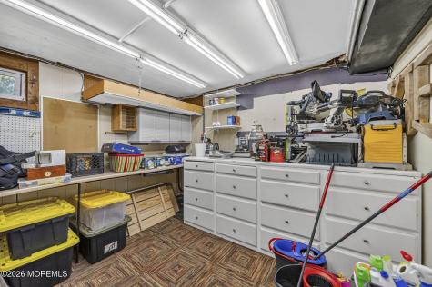 24 Eliot Road Manalapan NJ 07726