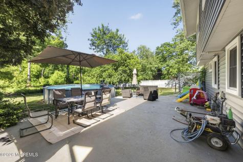 24 Eliot Road Manalapan NJ 07726