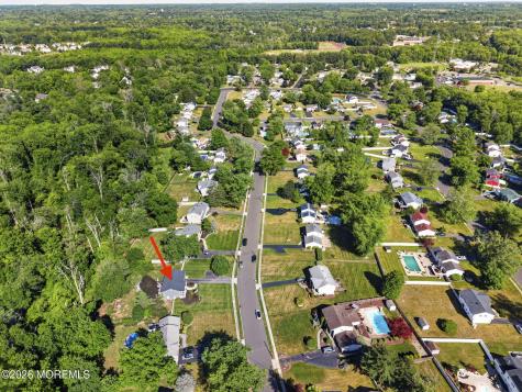 24 Eliot Road Manalapan NJ 07726