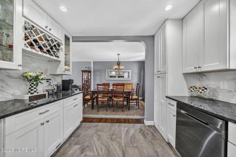 24 Eliot Road Manalapan NJ 07726