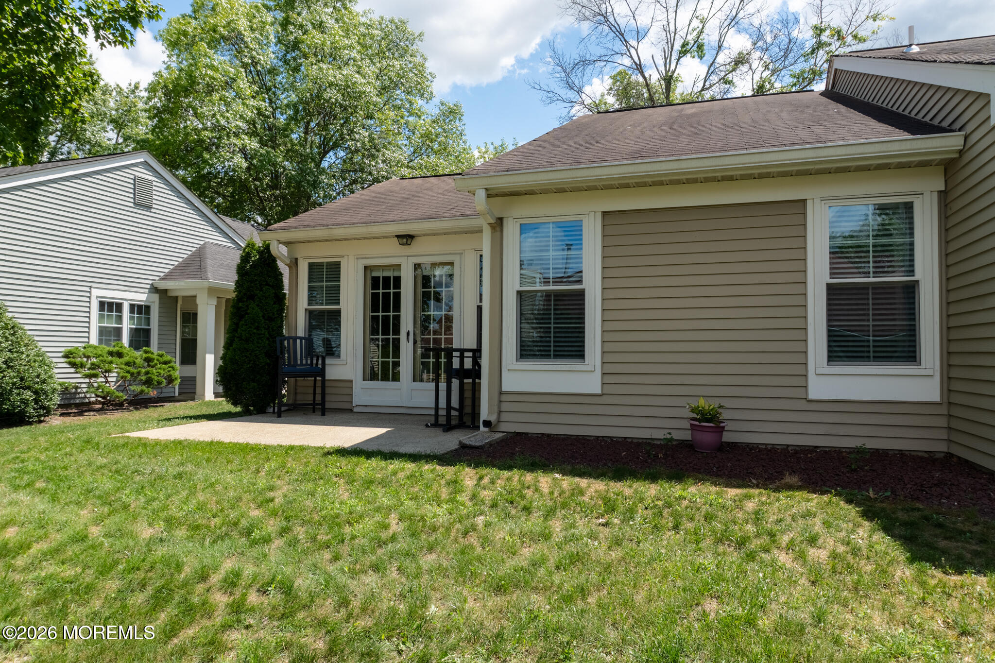 1156B Thornbury Lane Manchester NJ 08759