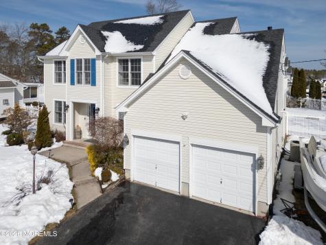 248 Compass Road Manahawkin NJ 08050