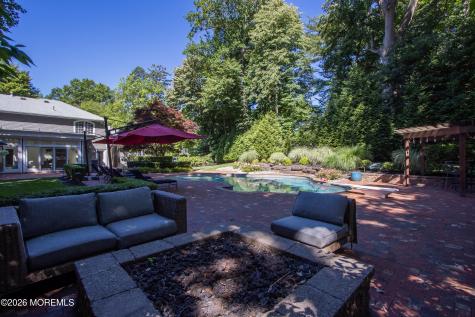 10 Vista Drive Little Silver NJ 07739