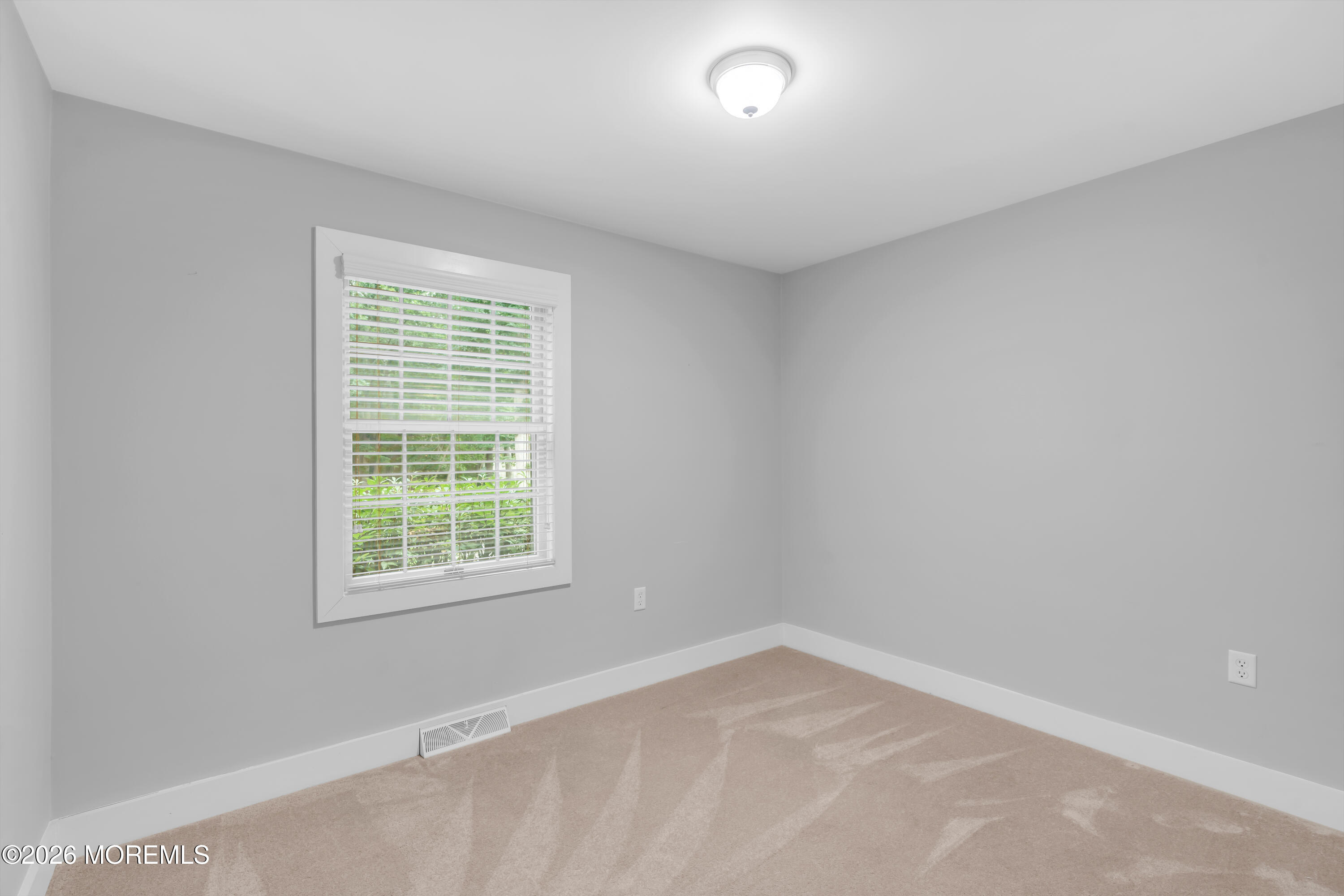 10 Oakwood Drive New Egypt NJ 08533