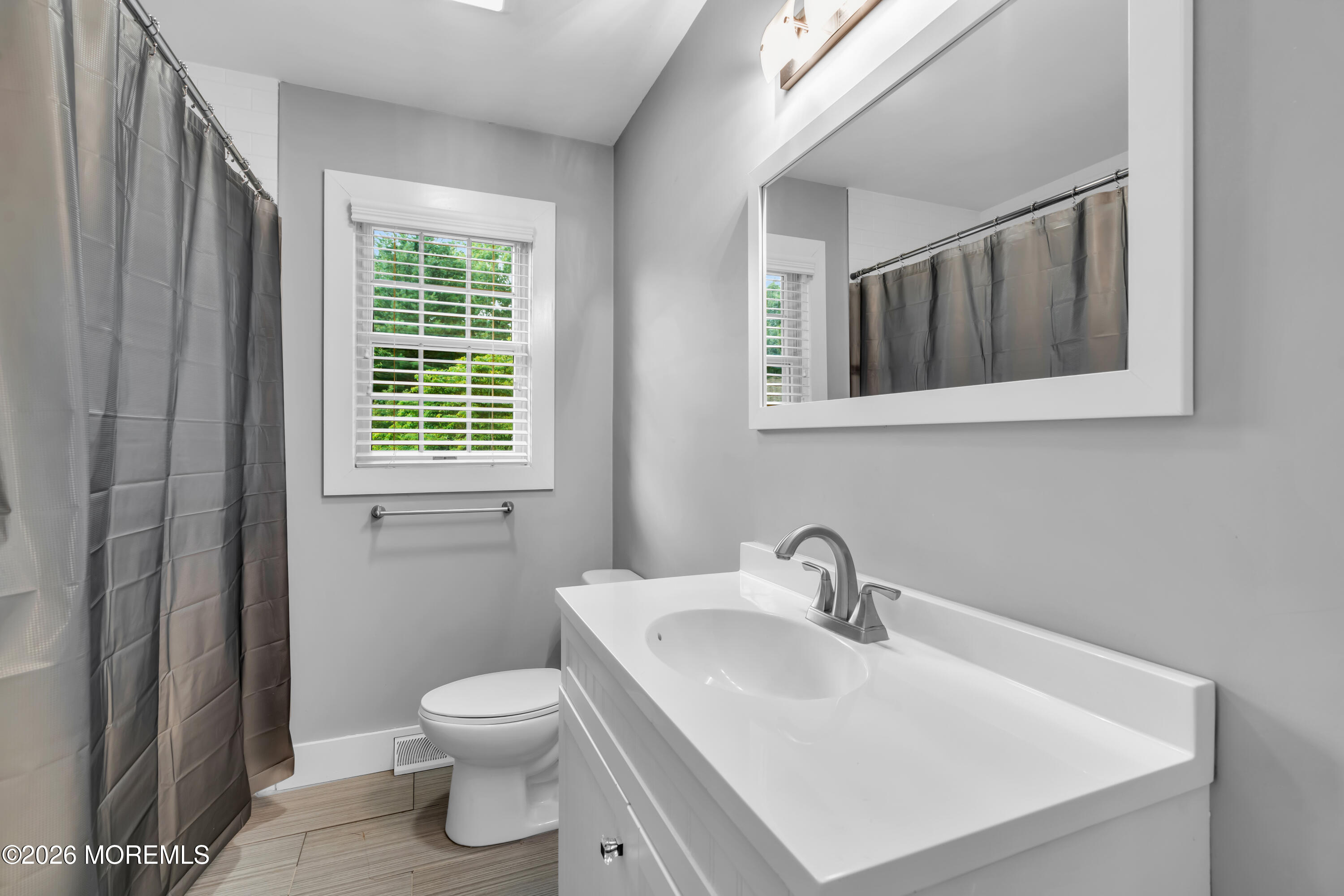10 Oakwood Drive New Egypt NJ 08533