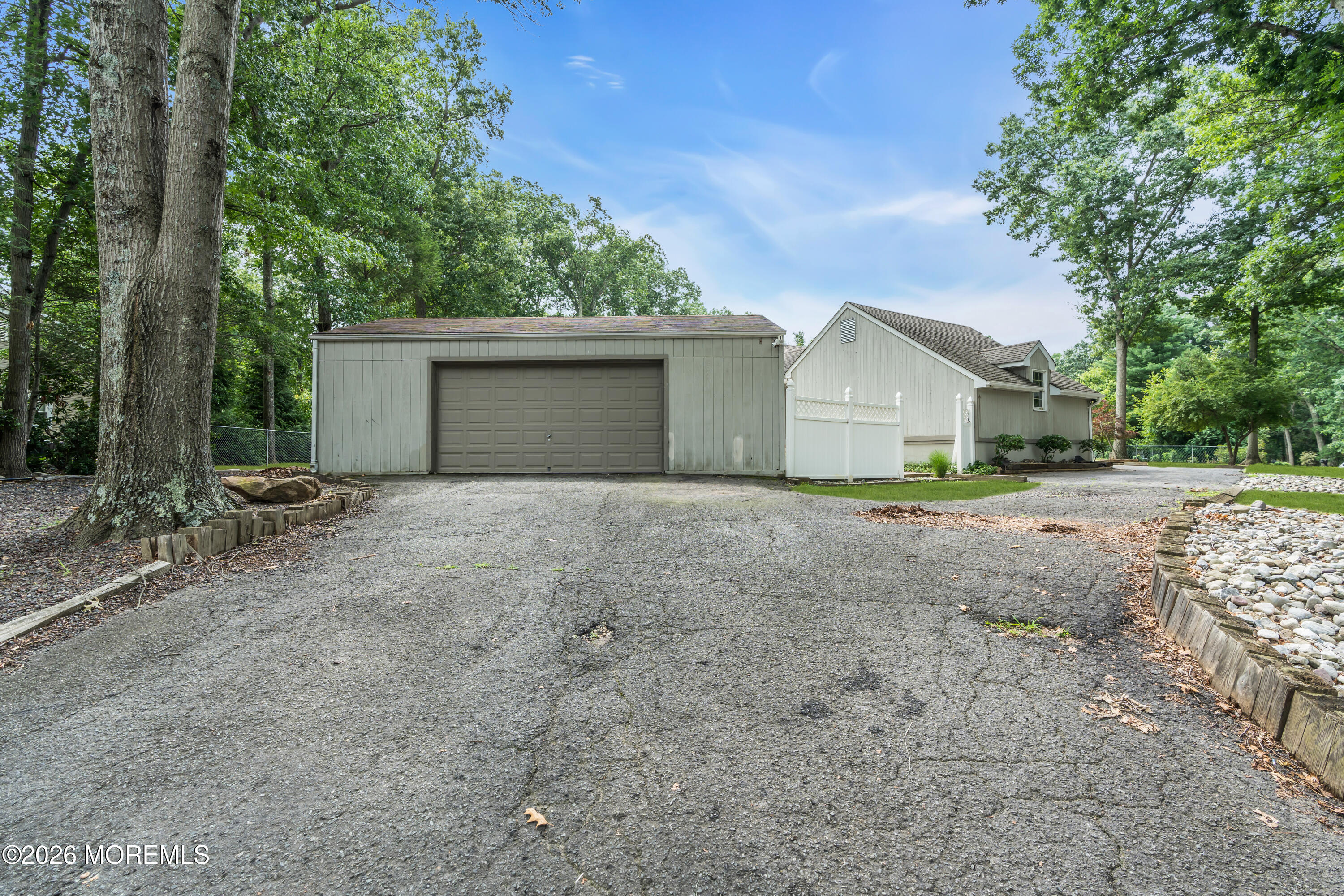 10 Oakwood Drive New Egypt NJ 08533