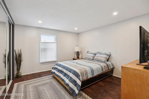 73 Camino Rio Toms River NJ 08755