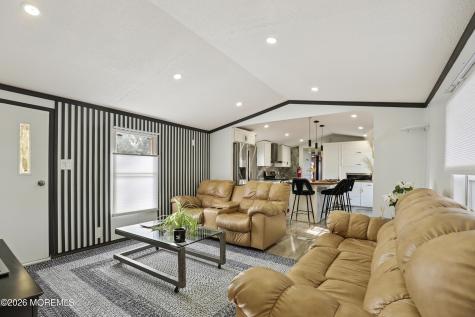 73 Camino Rio Toms River NJ 08755