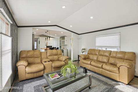 73 Camino Rio Toms River NJ 08755