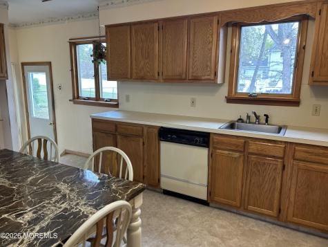 86 Brookhill Drive Howell NJ 07731