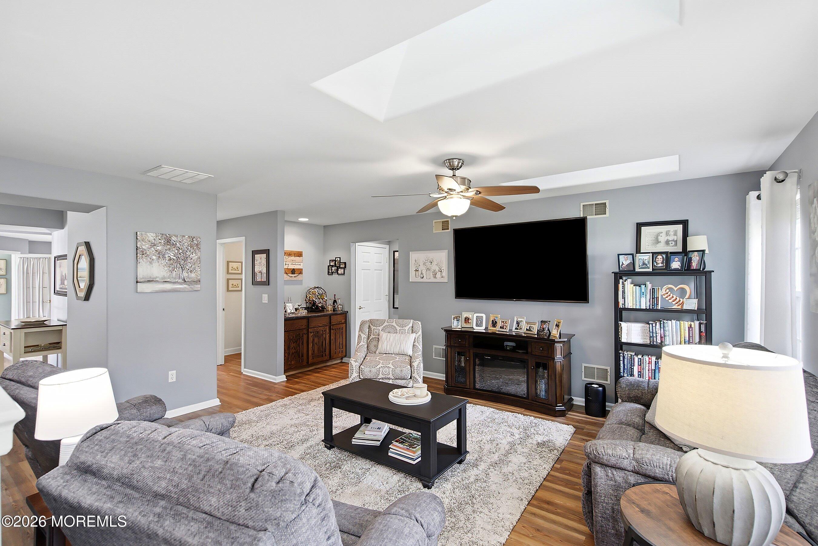 1219A Thornbury Lane Manchester NJ 08759