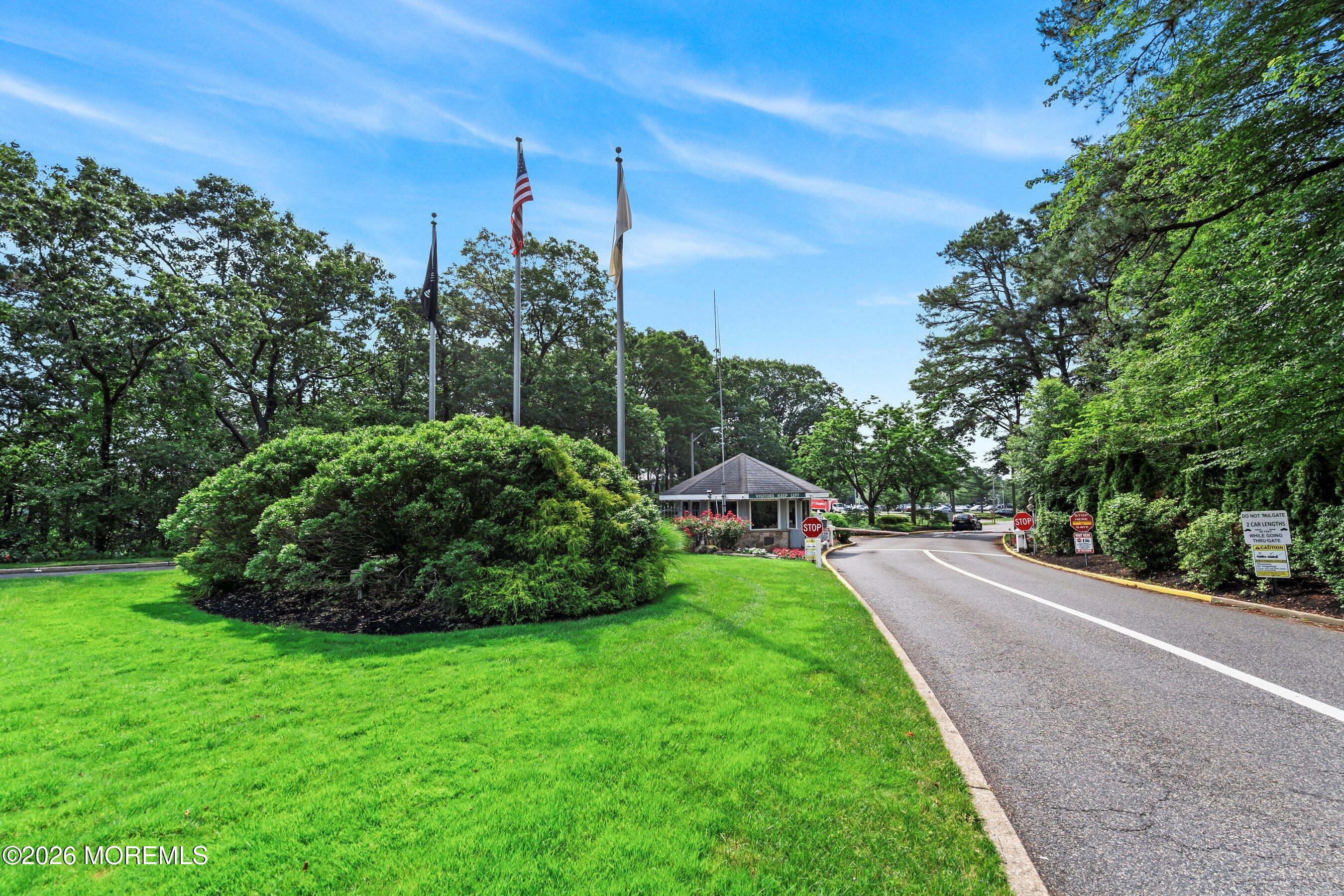 1219A Thornbury Lane Manchester NJ 08759