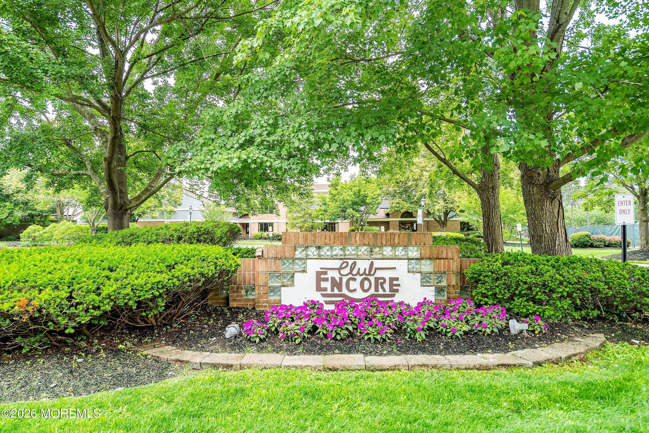1219A Thornbury Lane Manchester NJ 08759