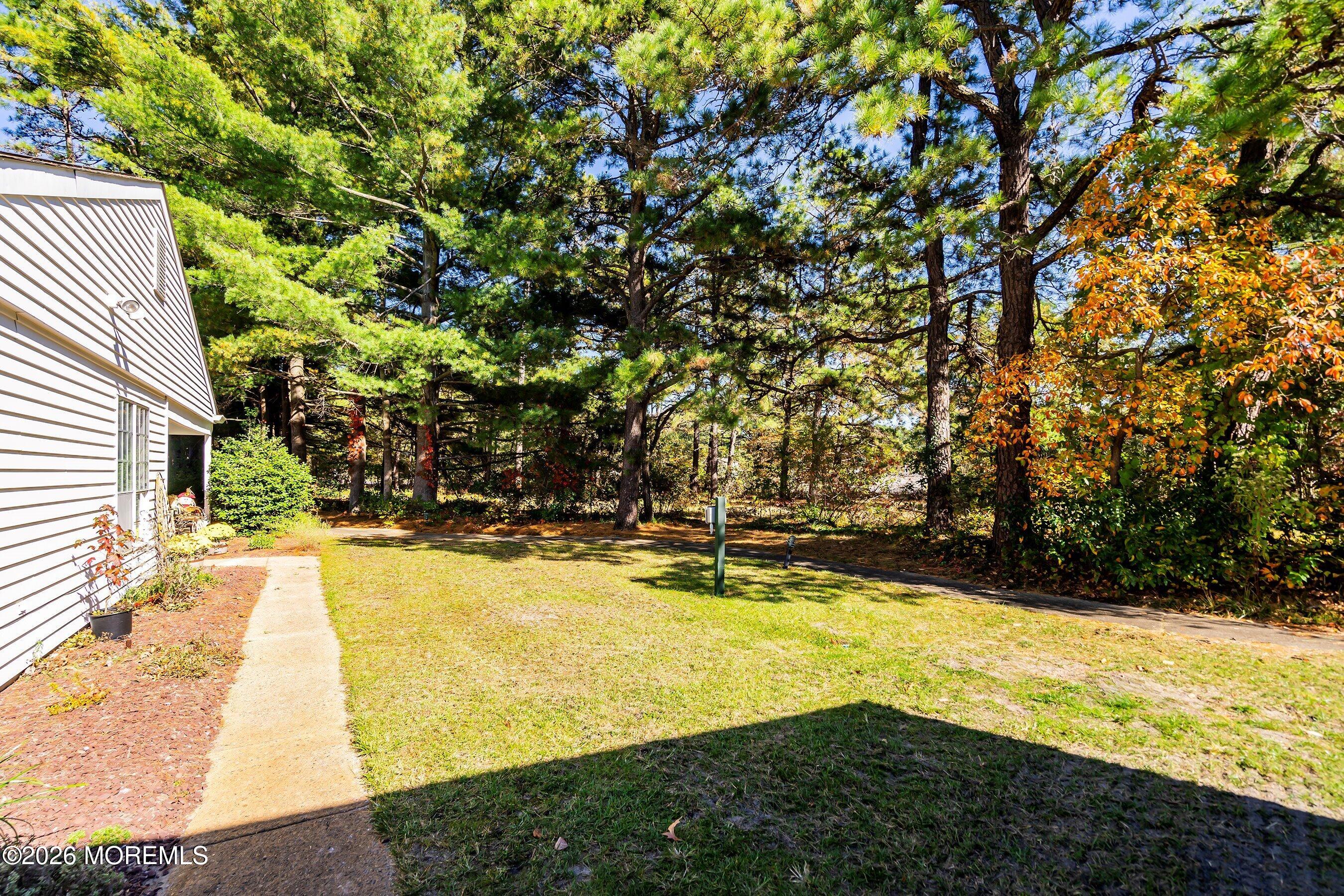 1219A Thornbury Lane Manchester NJ 08759