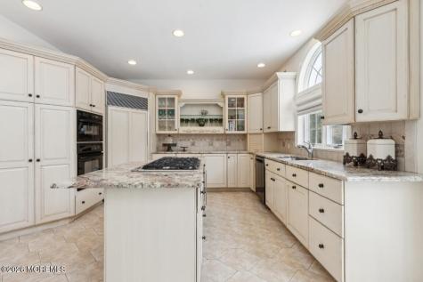 2 Slopebrook Lane Colts Neck NJ 07722
