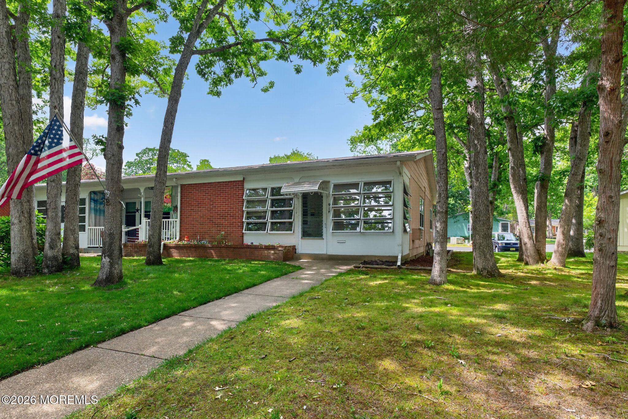 91F Buckingham Drive Lakewood NJ 08701