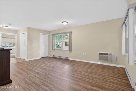 91F Buckingham Drive Lakewood NJ 08701