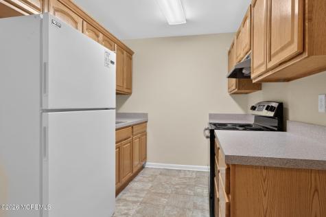91F Buckingham Drive Lakewood NJ 08701