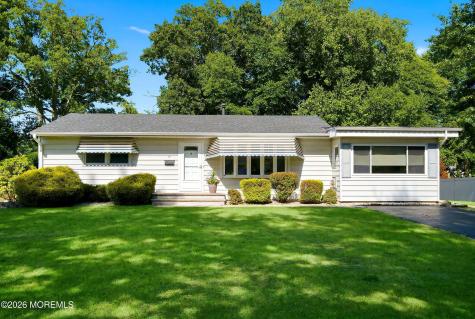 15 Tamarack Drive Manalapan NJ 07726