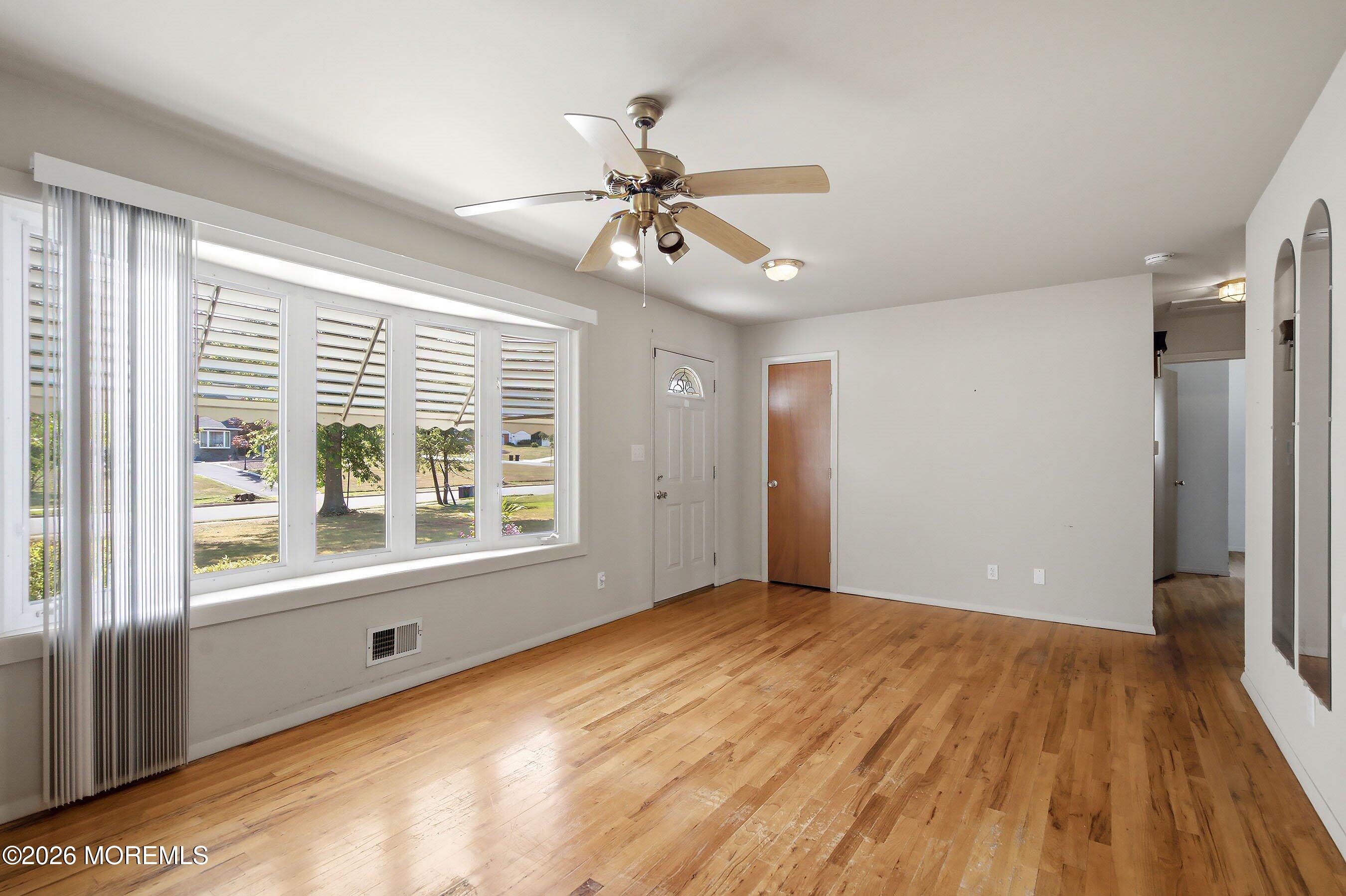 15 Tamarack Drive Manalapan NJ 07726