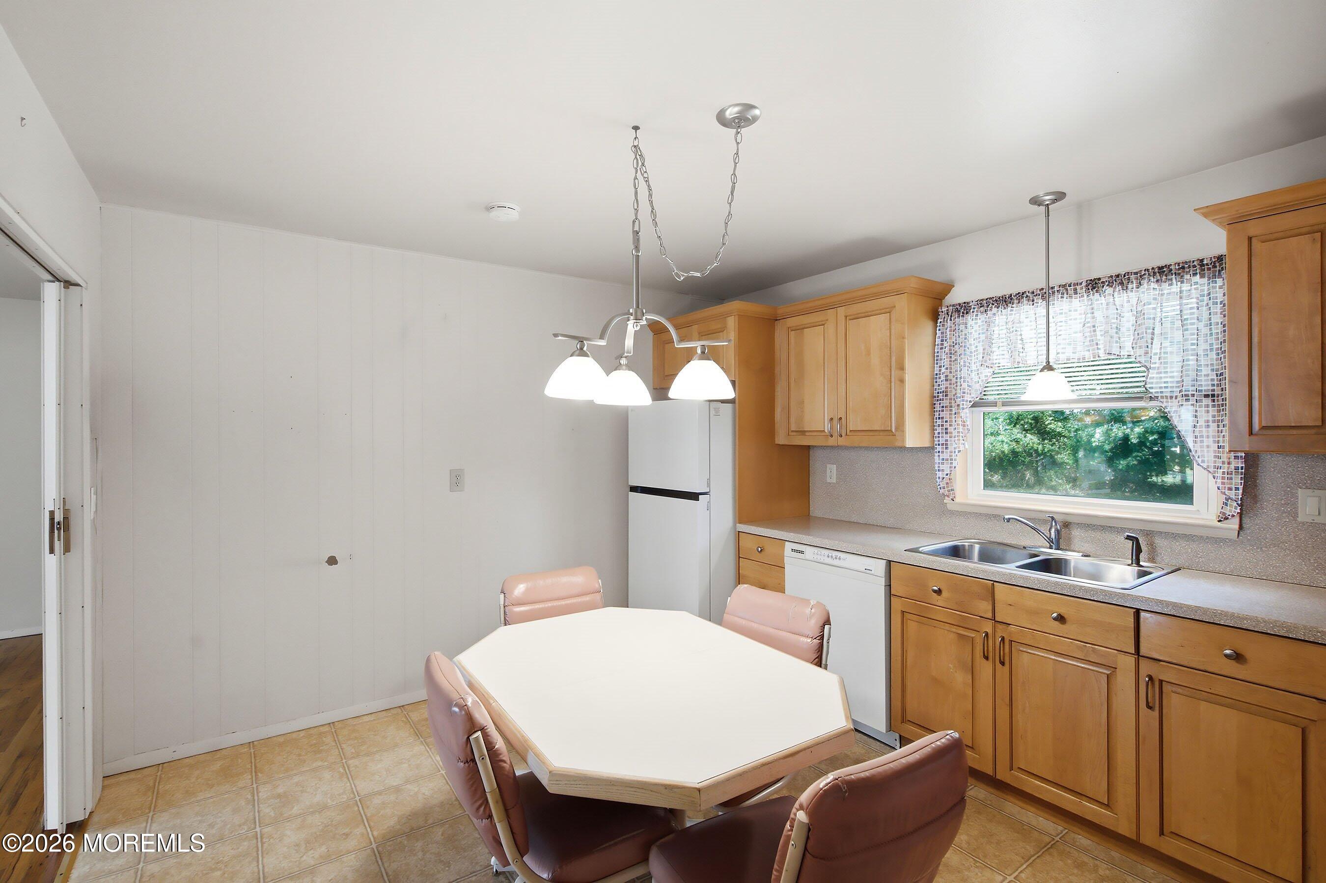 15 Tamarack Drive Manalapan NJ 07726