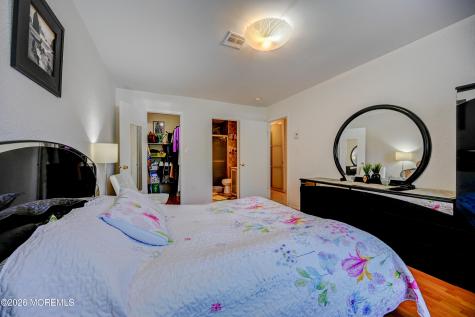 220 Medford Court Manalapan NJ 07726