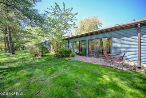 220 Medford Court Manalapan NJ 07726