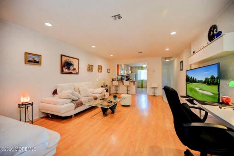 220 Medford Court Manalapan NJ 07726