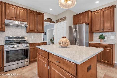 61 Lions Court Freehold NJ 07728