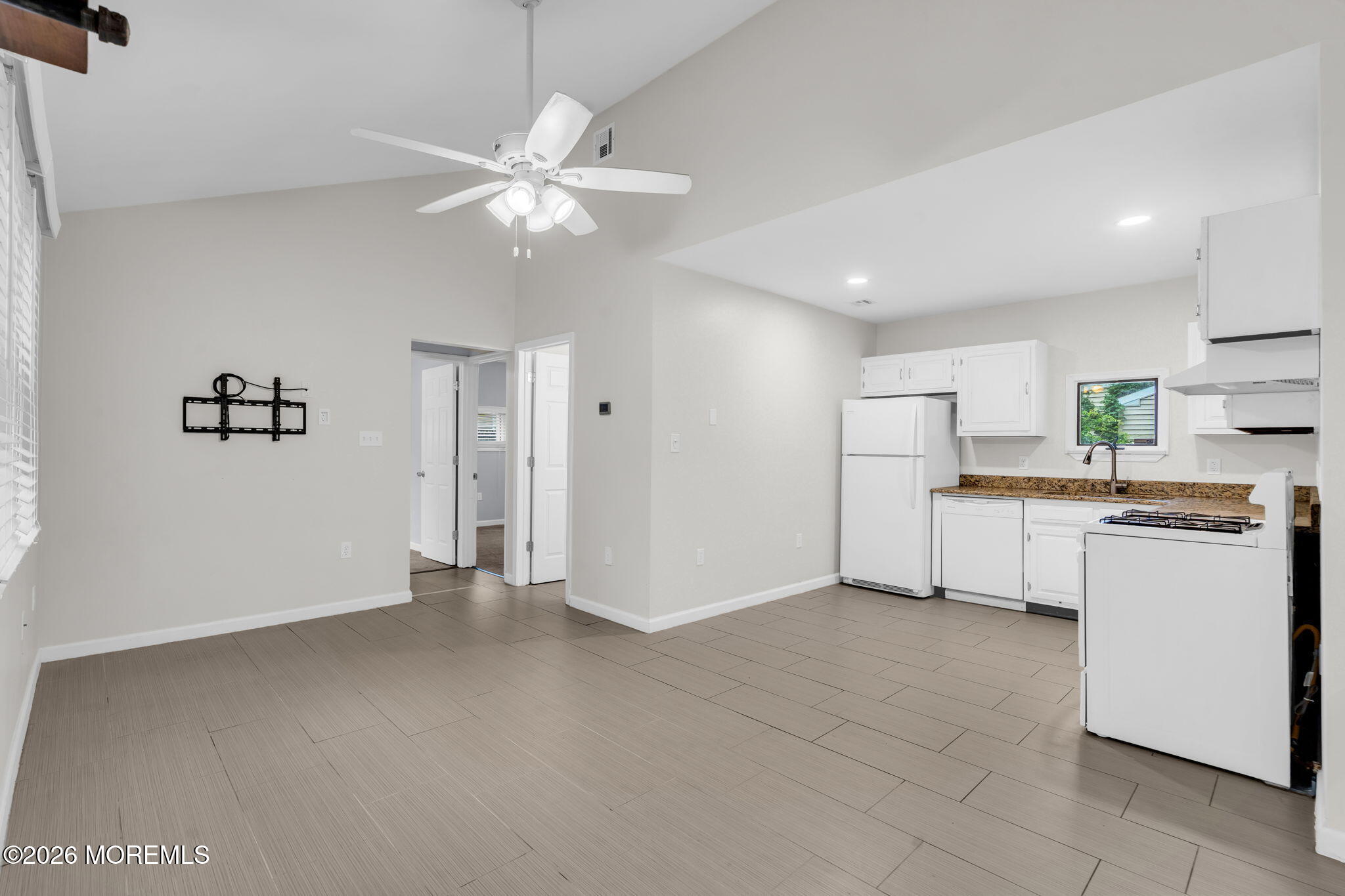 54 Central Avenue Waretown NJ 08758
