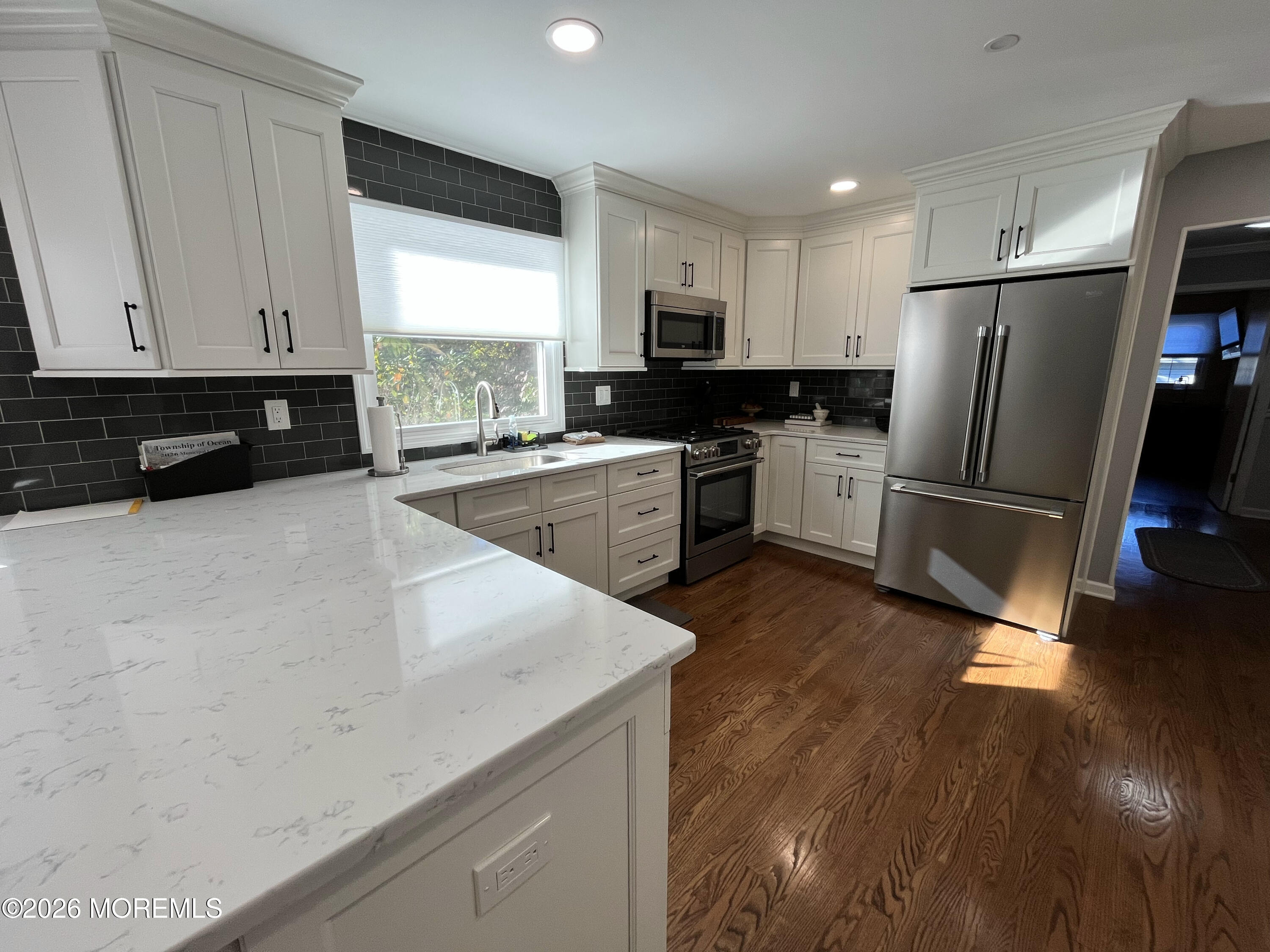 8 Abbey Lane Ocean Twp NJ 07712