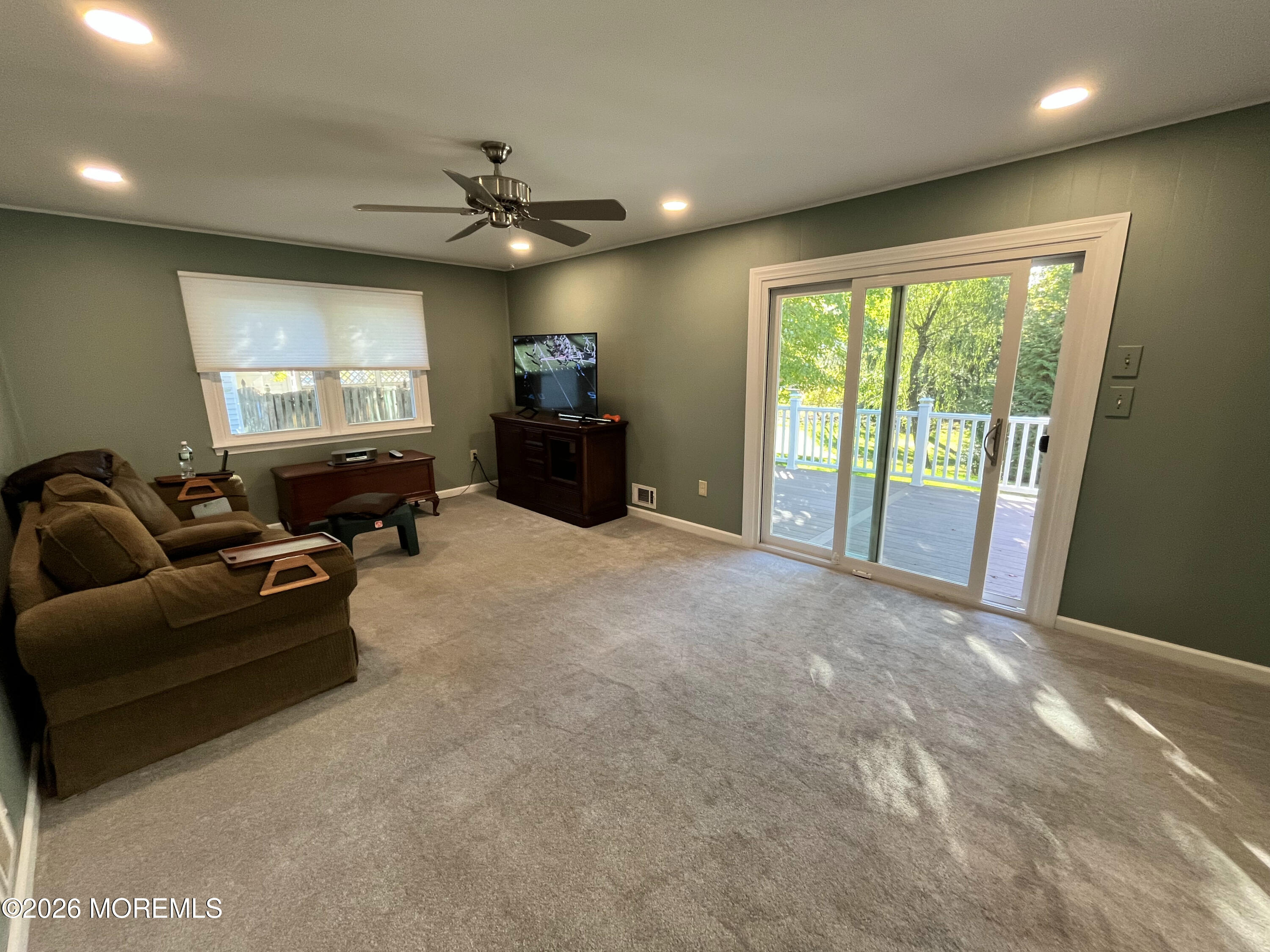8 Abbey Lane Ocean Twp NJ 07712