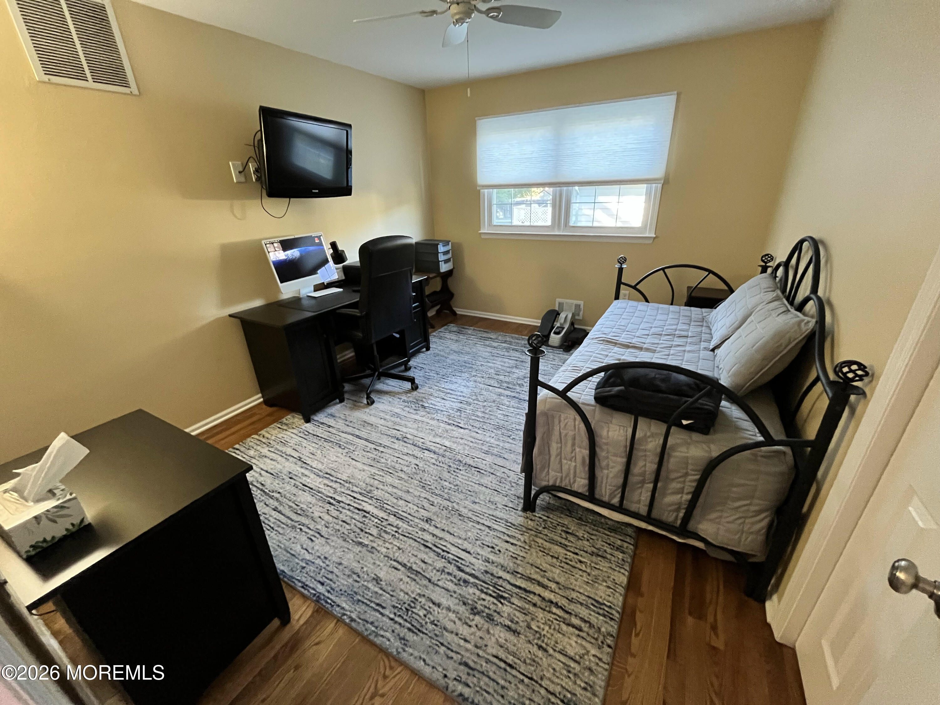 8 Abbey Lane Ocean Twp NJ 07712