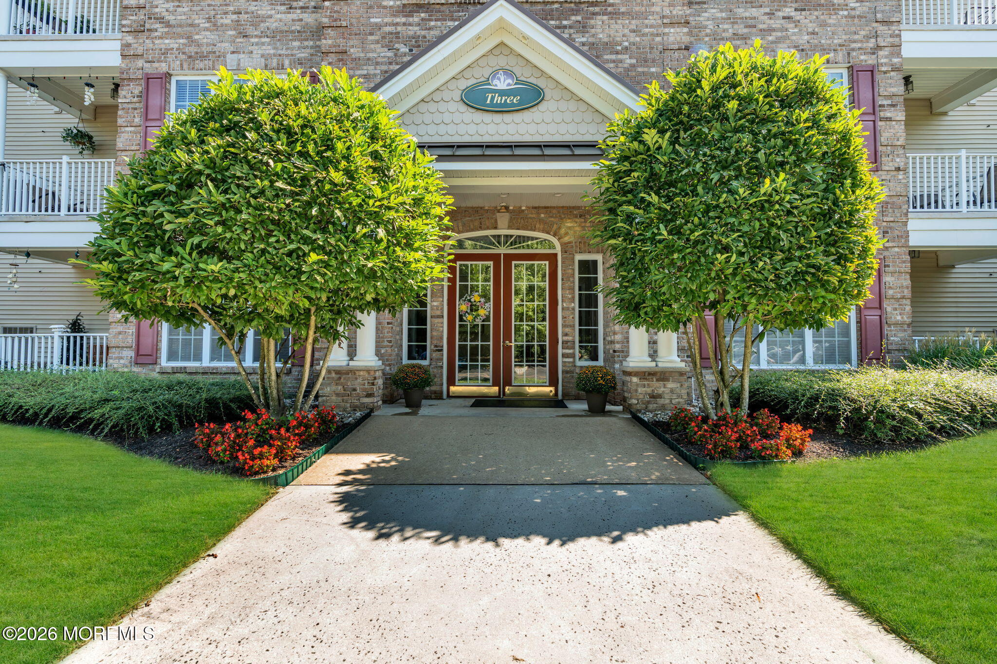313 Sophee Lane Lakewood NJ 08701