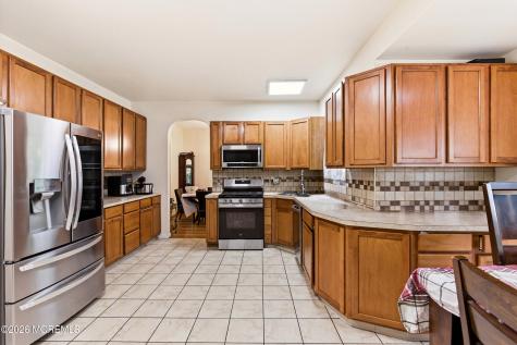 2433 Huckleberry Road Manchester NJ 08759