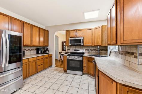 2433 Huckleberry Road Manchester NJ 08759