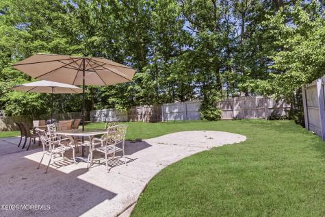 2433 Huckleberry Road Manchester NJ 08759