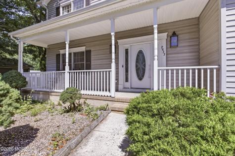 2433 Huckleberry Road Manchester NJ 08759