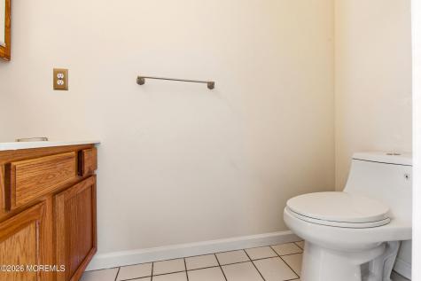2433 Huckleberry Road Manchester NJ 08759