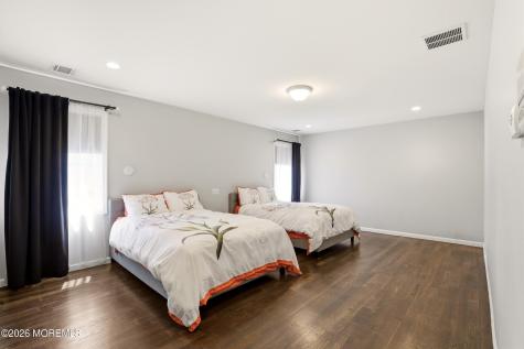 4 Blue River Way Lakewood NJ 08701