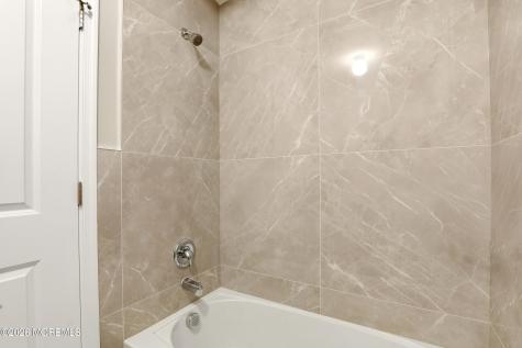 4 Blue River Way Lakewood NJ 08701