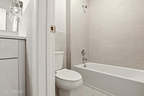 4 Blue River Way Lakewood NJ 08701