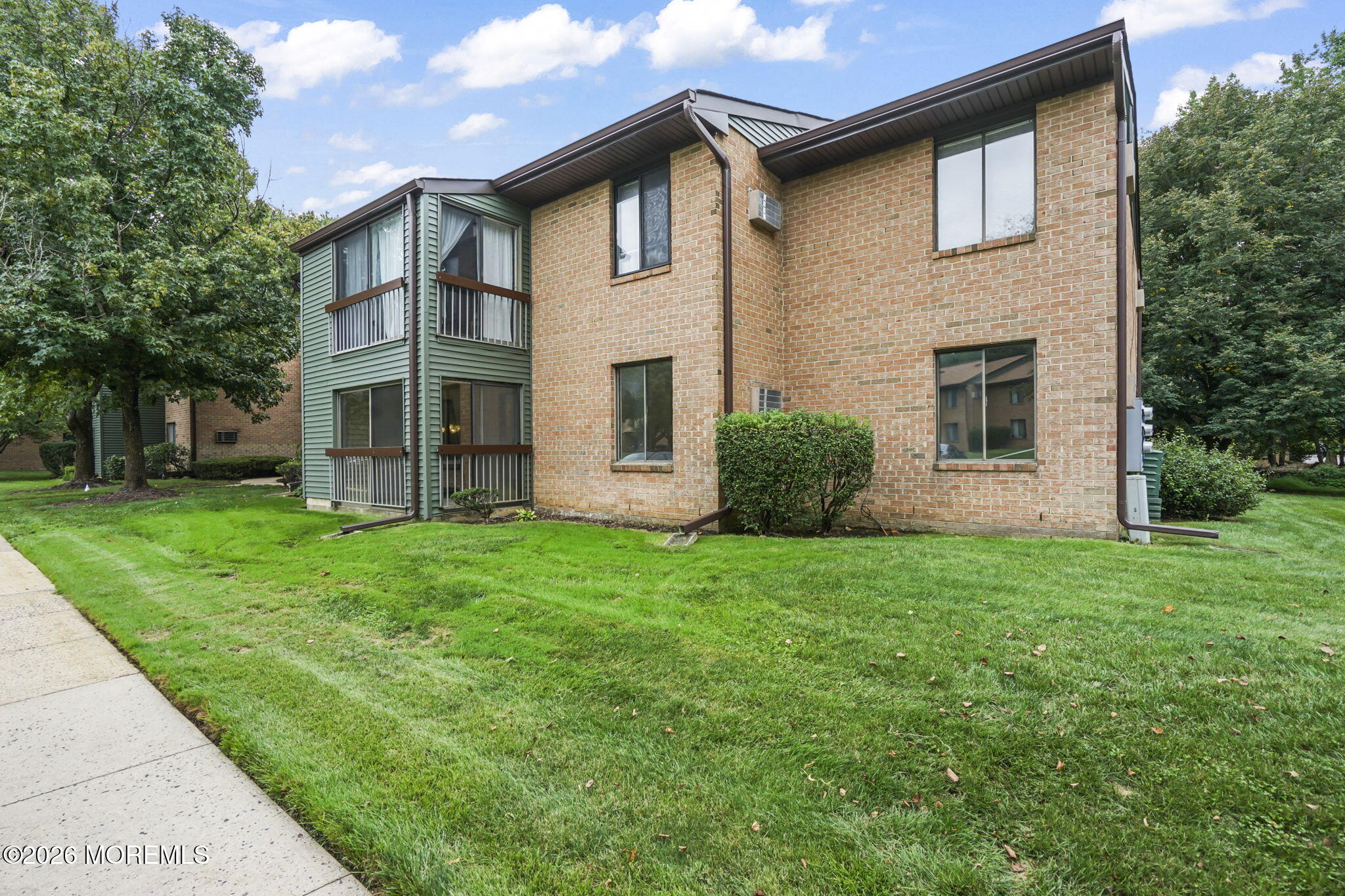 233 Medford Court Manalapan NJ 07726