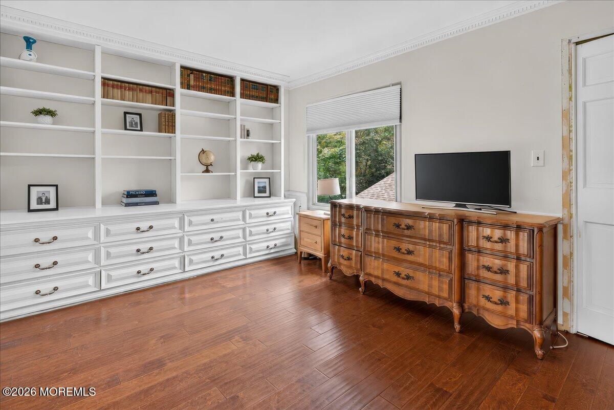 32 Andover Court Red Bank NJ 07701