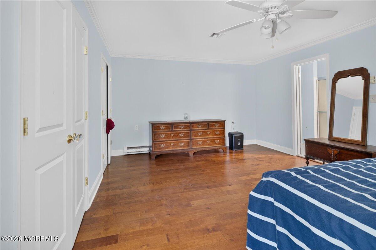 32 Andover Court Red Bank NJ 07701