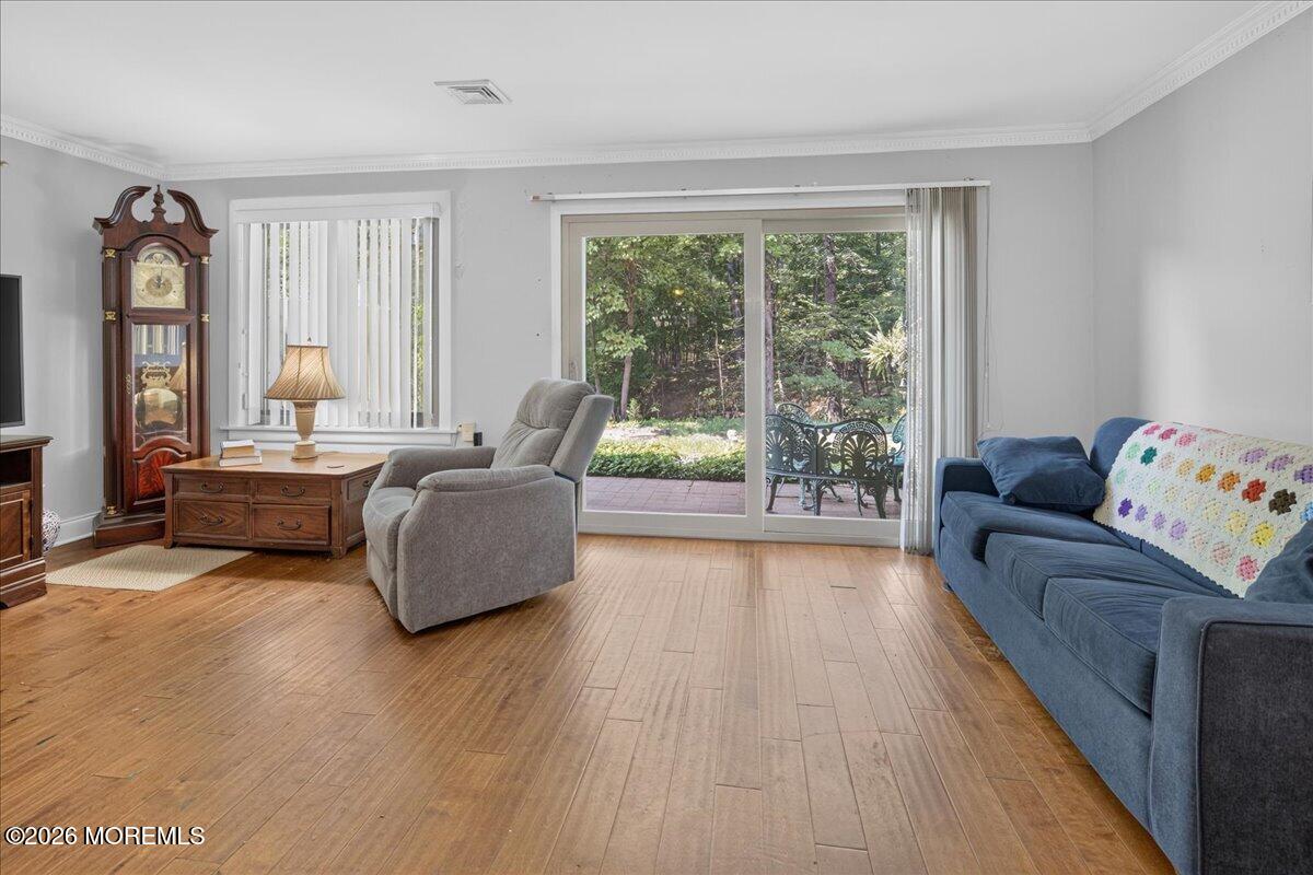 32 Andover Court Red Bank NJ 07701