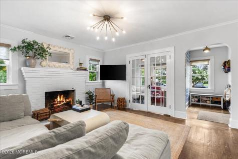 258 Lawrence Avenue Oakhurst NJ 07755