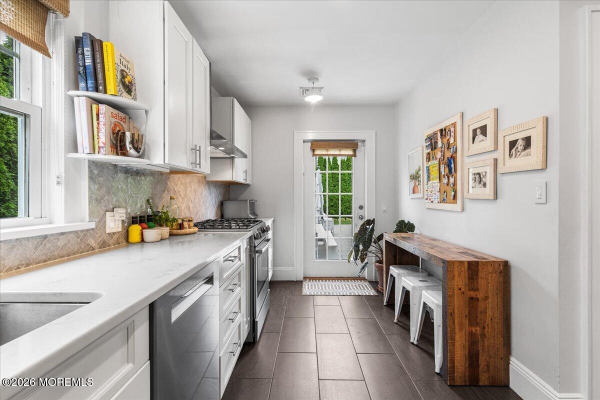 258 Lawrence Avenue Oakhurst NJ 07755
