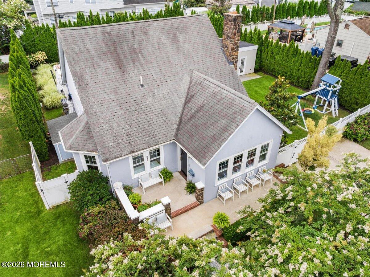258 Lawrence Avenue Oakhurst NJ 07755